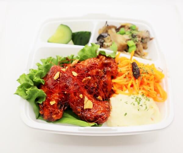 那須鶏の旨辛ヤンニョムチキン弁当