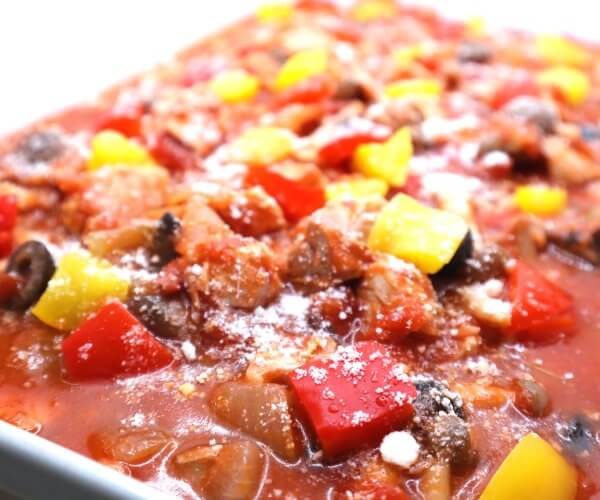 きのこと鶏肉のトマト煮込み